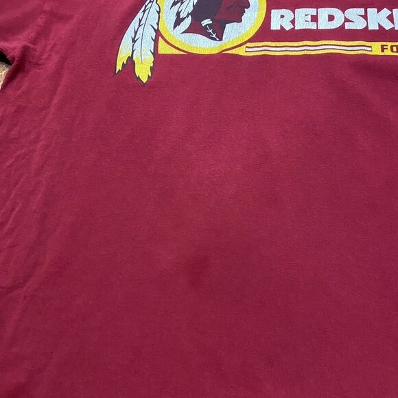 NFL Washington Redskins Football OOP Maroon Gold T-Shirt Men's Size Large - Picture 8 of 9
